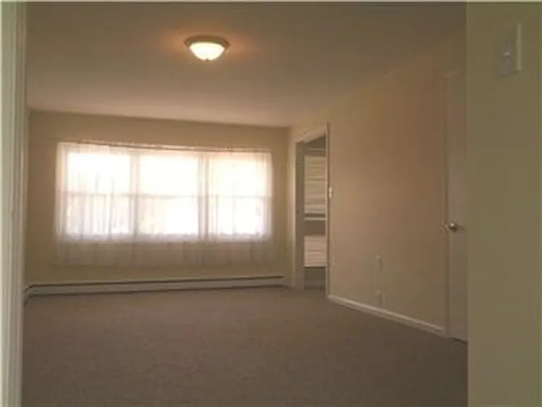 1110 McKennans Church Rd — Photo 7