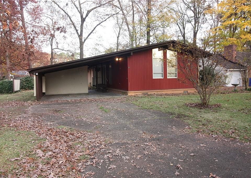 Welcome to 3609 Forrest Haven Lane!