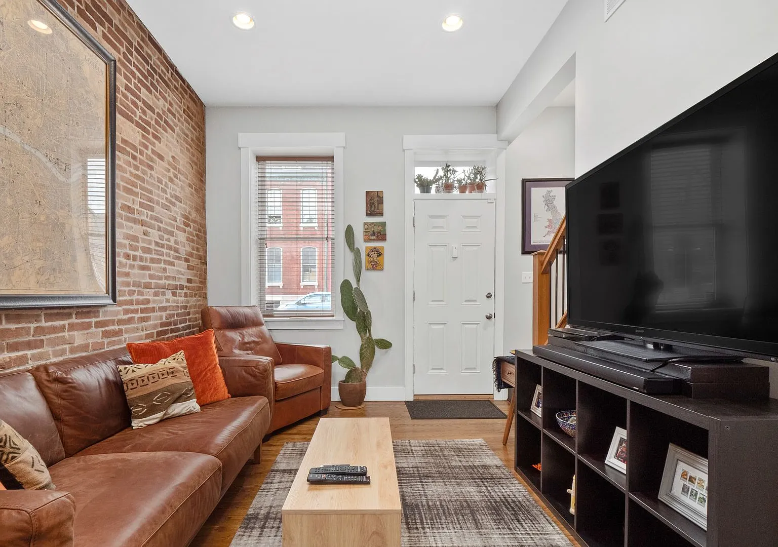 A Tall Glass of Soulard! 2.5BR/2.5Bath! — Photo 4
