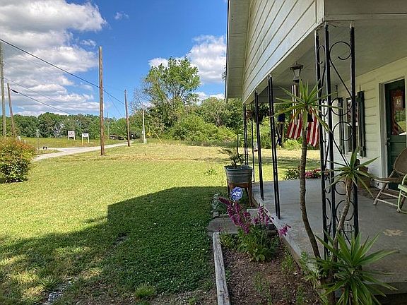 Acreage extends to last post