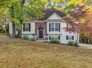 3055 Autumn Woods Ct, Douglasville, GA 30135