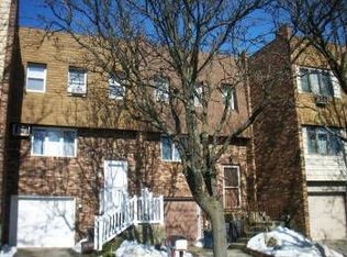 81 Mimosa Ln, Staten Island, NY 10312