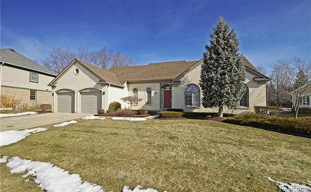 1st image of 46316 Litchfield Dr