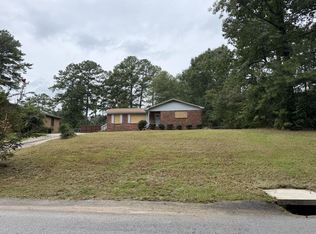 304 Possum Hollow Rd, Greenwood, SC 29646