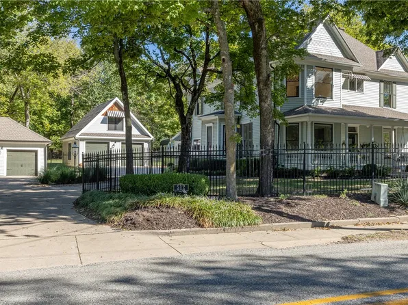512 N Mission Blvd, Fayetteville, AR 72701