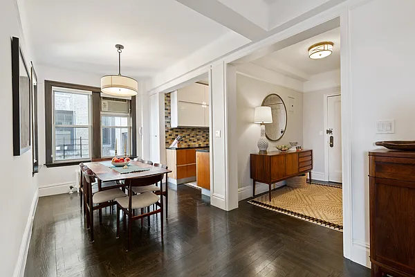 Sold by Compass | media 2