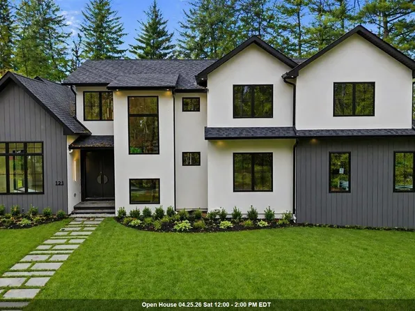 121 Engle St, Cresskill, NJ 07626