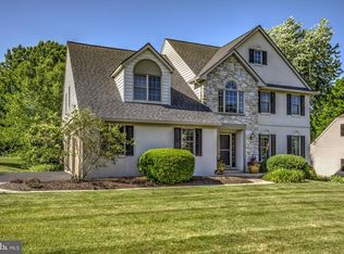 112 Cornerstone Way, Ephrata, PA 17522