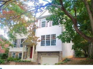 25 Saxham Way, Wynnewood, PA 19096