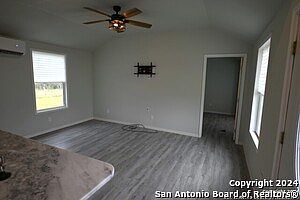 5th image of 6633 County Road 401