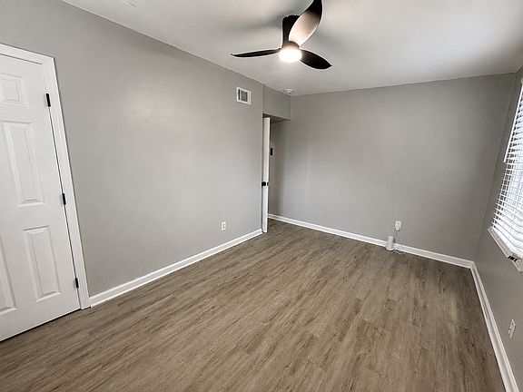 2nd image of 1672 Thornton Pl SW #B