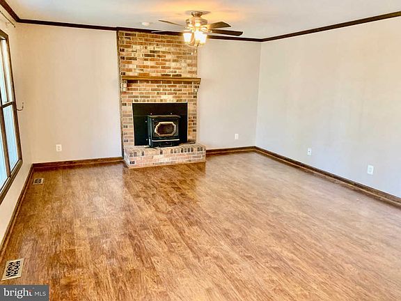5th image of 219 Midshipman Cir