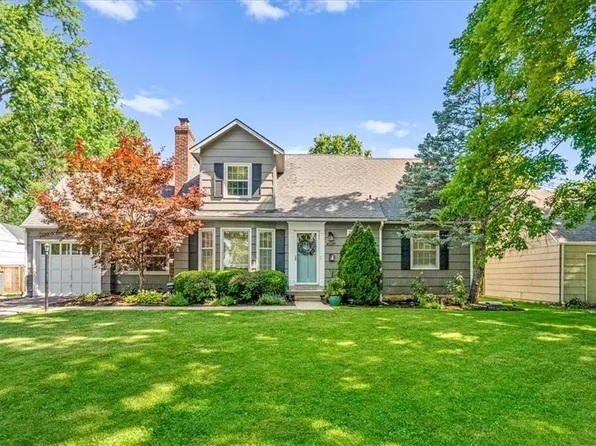 4500 W 54th St, Roeland Park, KS 66205