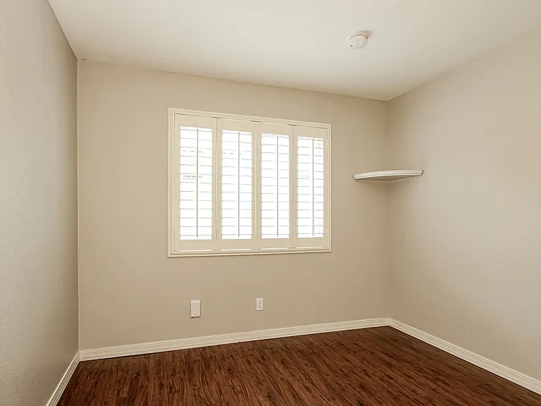 8645 W Paradise Dr — Photo 7