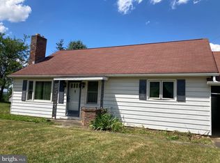 1985 York Haven Rd, Etters, PA 17319