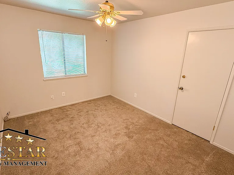 3508 Springford Ct — Photo 17