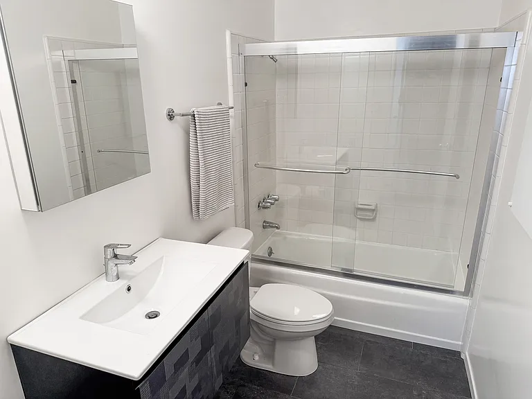 11061 Missouri Ave #1 — Photo 11