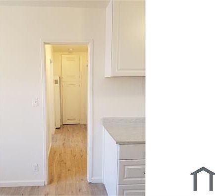4th image of 5815 West Blvd