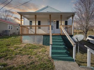 205 Crystal View St, Kingsport, TN 37660