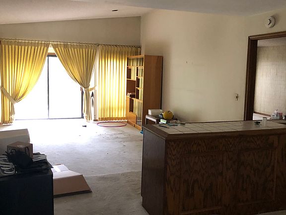 5th image of 2031 Rosemont Ave APT 1