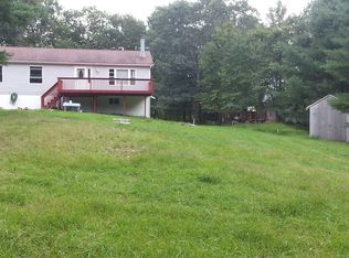 167 Westfall Dr, Dingmans Ferry, PA 18328