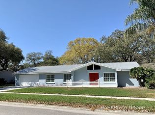 9208 Knights Branch St, Temple Terrace, FL 33637