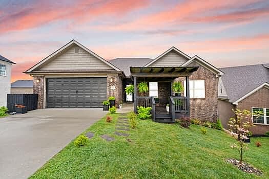 1st image of 305 Pam Dr