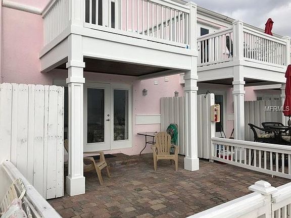 Patio with Gas Grill