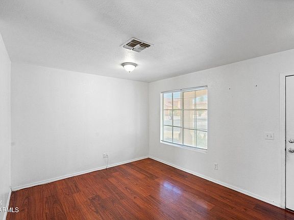 5th image of 13188 W CROCUS Drive