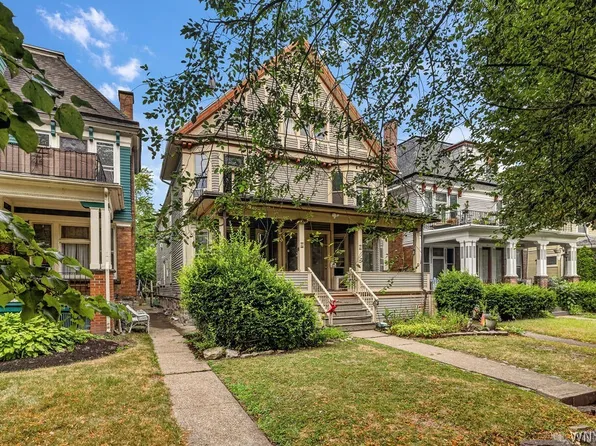 20-22 Granger Pl, Buffalo, NY 14222