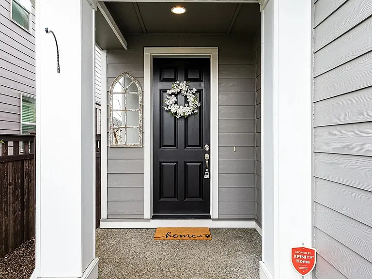 9054 Silverspot Dr SE — Photo 5