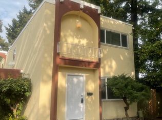 12275 SW 12th St APT 1, Beaverton, OR 97005