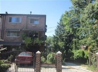 2205 Hunter Ave, Bronx, NY 10475
