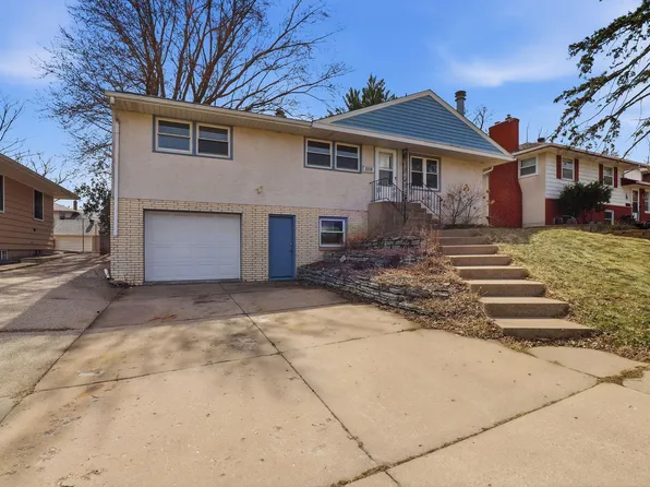 2238 Berland Pl, Saint Paul, MN 55119