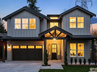 12418 NE 108th Pl, Kirkland, WA