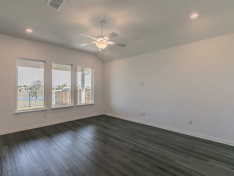 1504 Escondido Dr — Photo 23