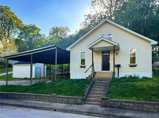 879 S Washington St, French Lick, IN 47432