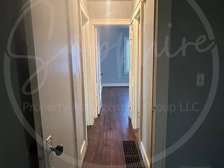 2404 E 67th Ter — Photo 14