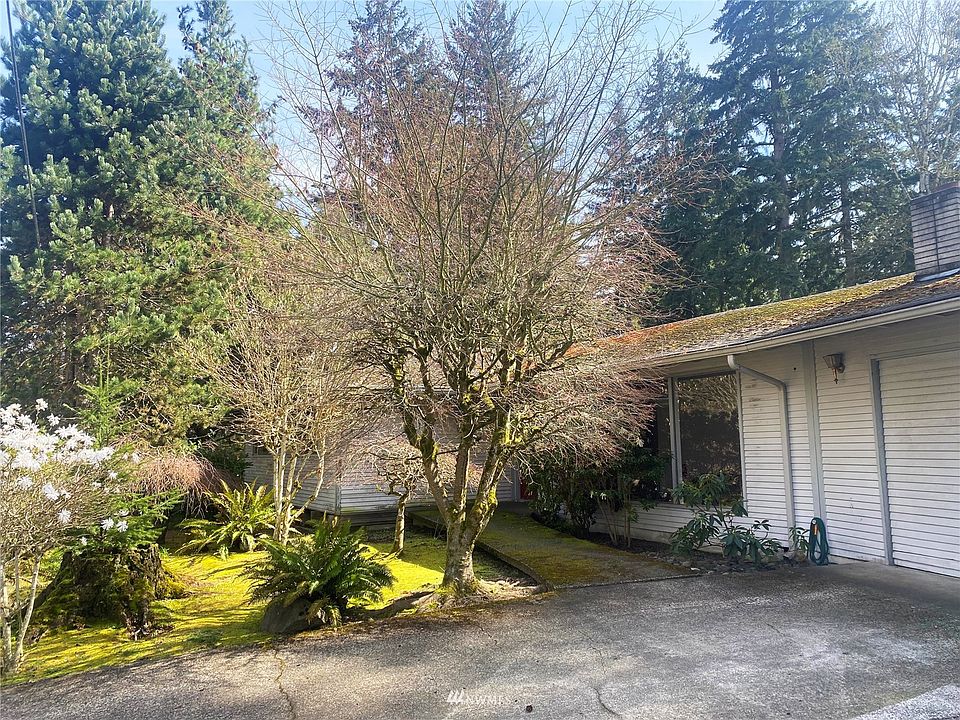 2nd image of 9081 SE 42nd St