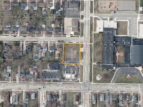 4th image of 123 N SAWYER STREET