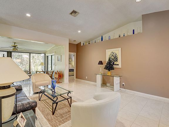 5th image of 8461 Northstar Court