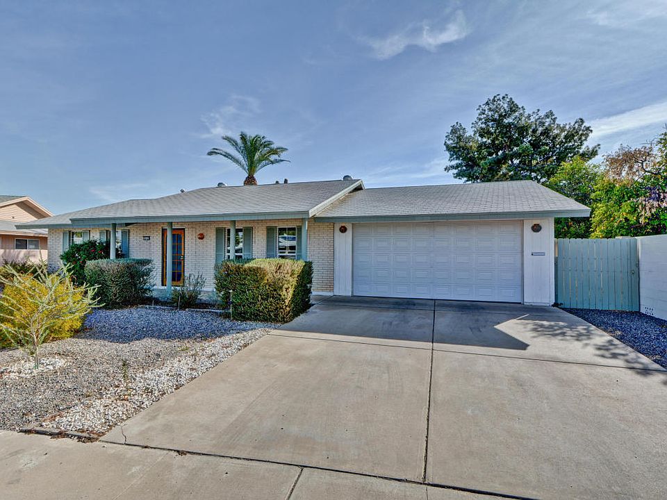 1st image of 10337 W Caron Dr