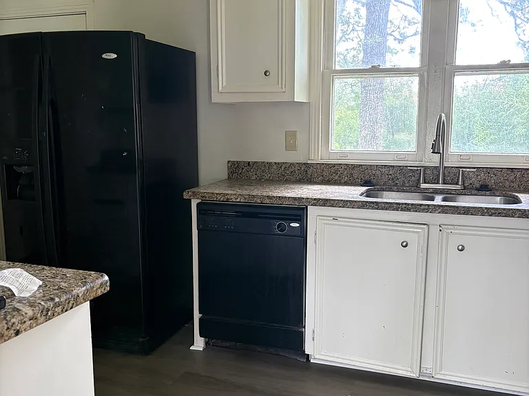 210 Fairway Dr — Photo 10