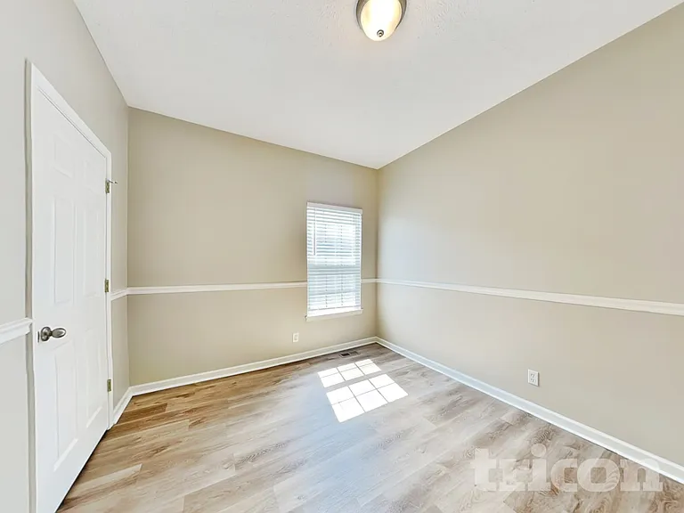 119 Cherokee Dr — Photo 15