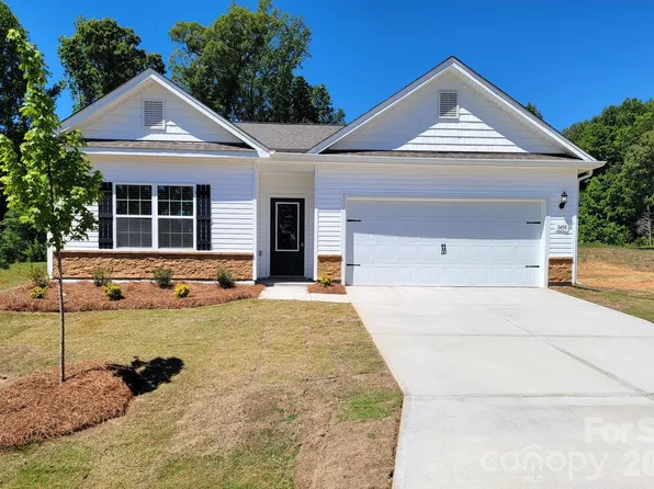 3458 Robindale Dr, Winston Salem, NC 27127