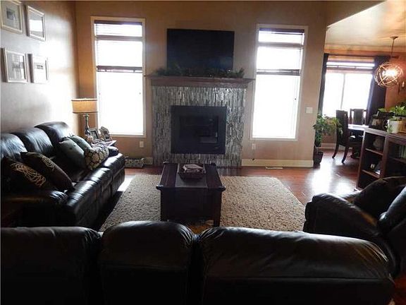3rd image of 6167 Aviara Blvd