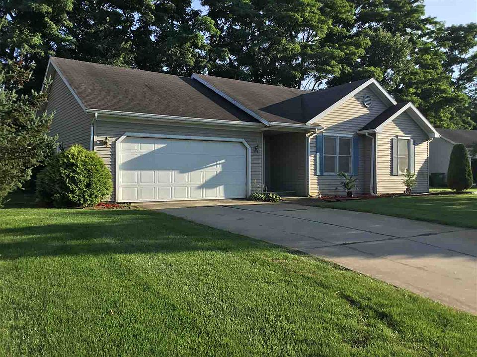 1st image of 22938 Foxfire Dr