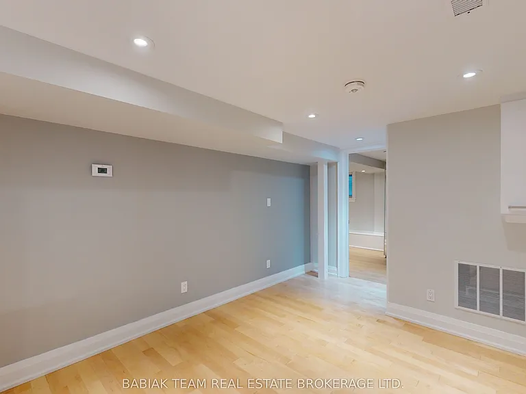 1 Ostend Ave #LOWER — Photo 11