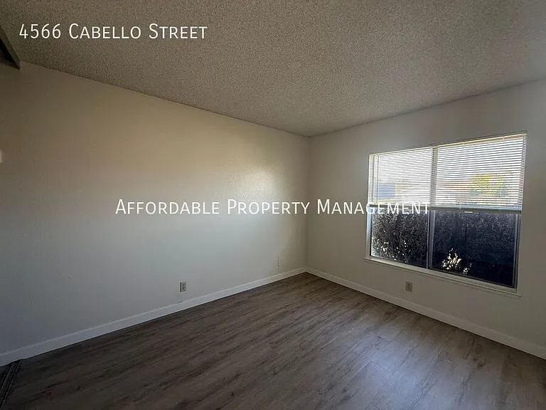4566 Cabello St — Photo 17