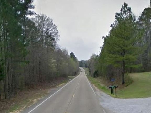 Exterior Neighborhood (street photo)